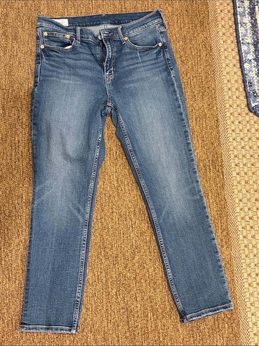GAP Women's Medium Blue Skinny Jeans